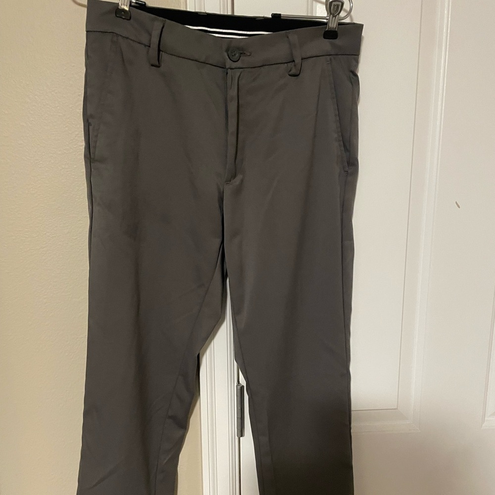 Amazon essentials men’s golf pant30Wx32L